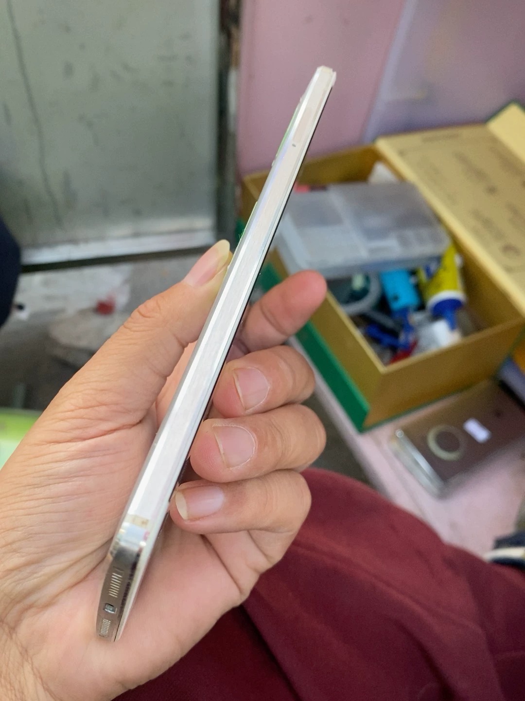 华为mate8 原装手机 联通4g 成色如图 安卓8系统 3+32G 适合大屏幕爱好者看剧备用等 118元送配件